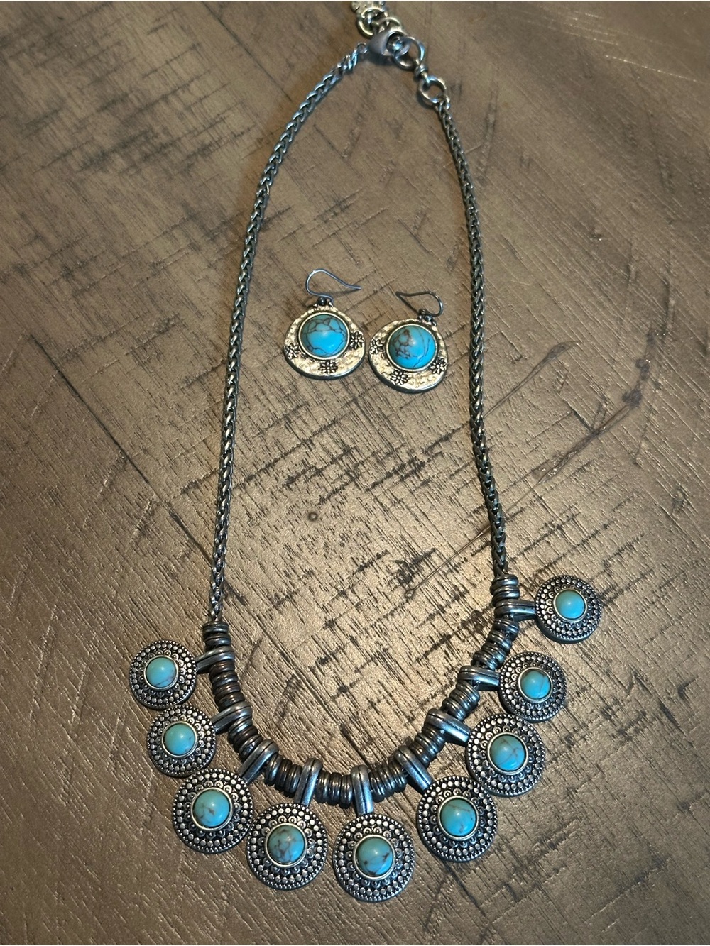 LUCKY BRAND Turquoise Statement Necklace and Earrings Set - Silver Tone